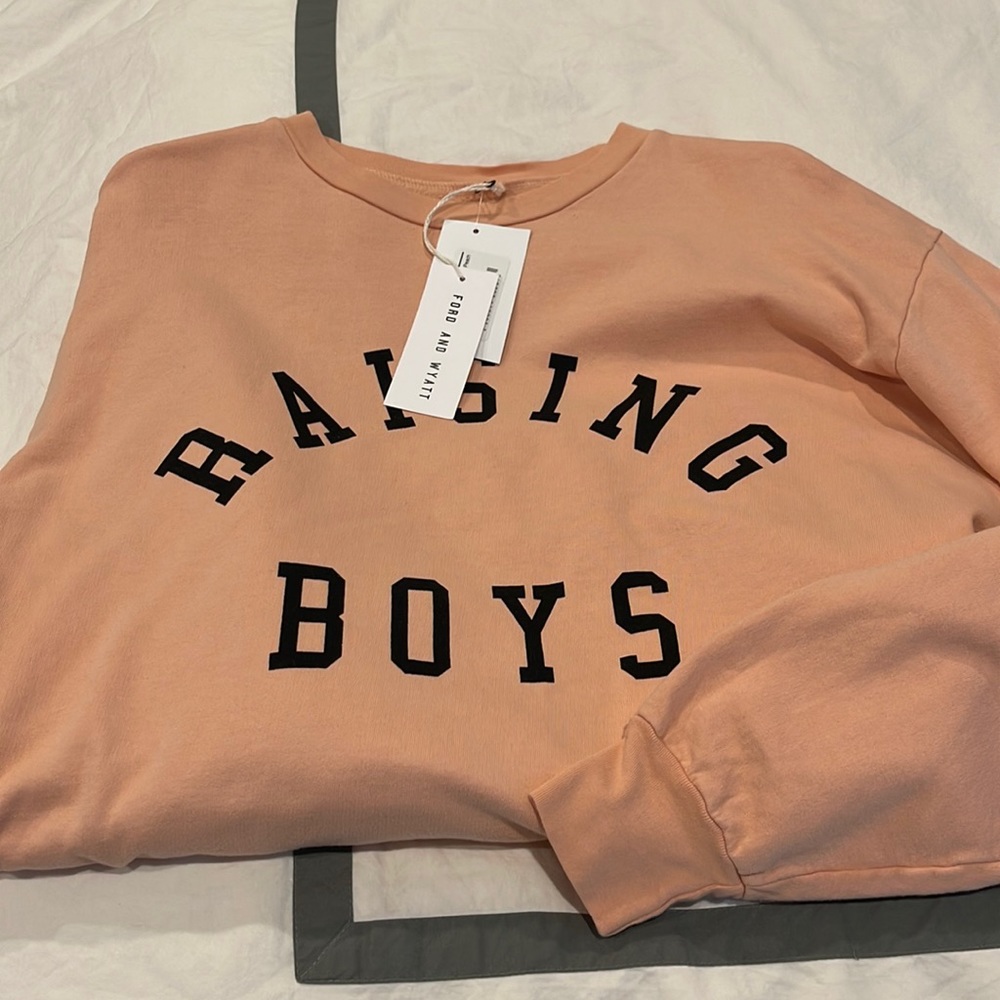 Raising Boys Swestshirt